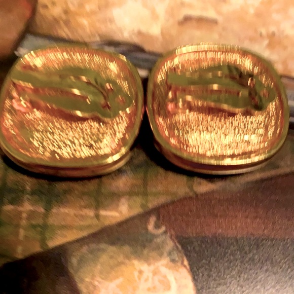 Rhinestone gold tone clip earrings (OS) - Picture 2 of 4